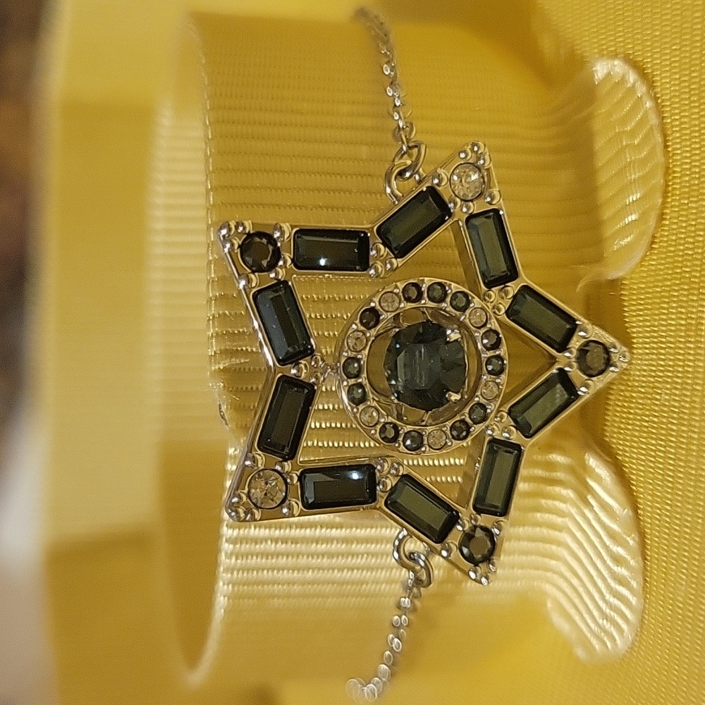 🛑SWAROVSKI Mont/Rhs Bracelet